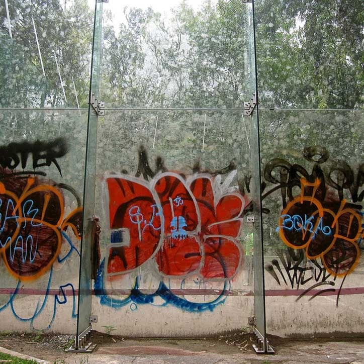 Antigraffiti-film film som hindrer grafitti